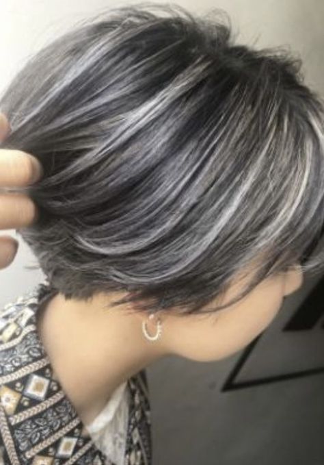 Grey Hair Transformation, Short Dark Hair, Grey Hair Inspiration, Gray Hair Growing Out, Gray Hair Cuts, Short Grey Hair, Blending Gray Hair, Gray Hair Highlights, Grey Hair Color