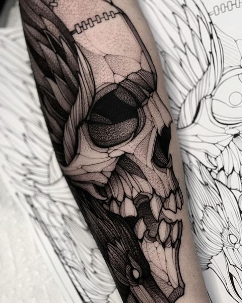 Max LaCroix on Instagram: “💀💀💀 • done at @akara_arts, Milwaukee WI • made with @empireinks, @needlejig needles, @cheyenne_tattooequipment sol nova unlimited •…” Crow Skull Tattoo, Flash Ideas, Cool Tattoo Drawings, Skull Sleeve Tattoos, Skull Sleeve, Sticker Tattoo, Dragon Sleeve Tattoos, Forearm Sleeve, Crow Tattoo