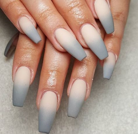 Ombré gray nails #nails Grey Ombre Nails, Ambre Nails, Grey Matte Nails, Nails For Wedding, Ombre Nail Art Designs, Unghie Sfumate, Ombre Acrylic, Nail Tip Designs, Coffin Nails Matte