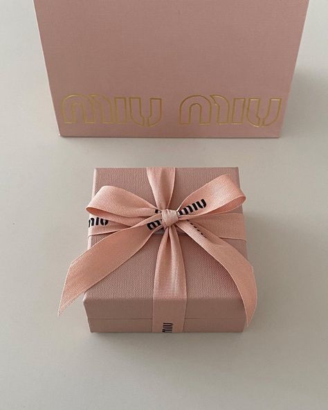 Miu Miu Aesthetic, Luxury Paper Bag, Pink Packaging, Care Basket, Best Bronzer, Natural Mood, Sunrise Aesthetic, Aesthetic Natural, Figure Me Out