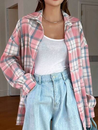 How To Style Pink Blouse, Pink Checked Shirt Outfit, Long Oversized Shirt Outfits, Pink Check Shirt Outfit Women, Checkered Long Sleeves Outfit, Checkered Shirt Outfit Women, Plaid Shirt Outfit Women, Oversized Plaid Shirt Outfit, Check Shirt Outfit Women