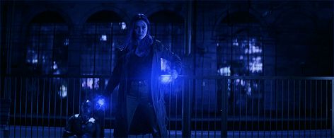 Wanda Maximoff Blue Powers Gif, Sapphire Witch, Character Powers, Blue Powers, Witch Gif, Scarlet Witch Costume, Witch Powers, Mcu Dr, The Sorcerer's Apprentice