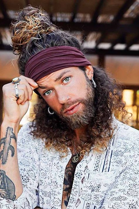 Bandana With Long Hair, Bandana Hairstyles Men, Guys Long Hair, Wavy Undercut, Mens Long Hairstyles, Straight Braids, Hairstyles For Guys, Ponytails Braids, Men With Long Hair