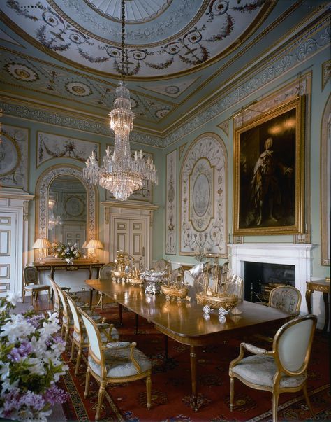 Victorian Rooms, Inveraray Castle, Victorian Room, Dutch Doors, Palace Interior, Castles Interior, Salou, Beautiful Interiors, My Dream Home