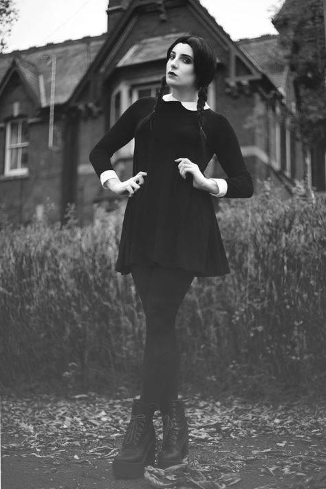 WEDNESDAY ADDAMS #halloweenmakeup #halloweencostume #wednesdayaddams #addamsfamily #goth #halloween #halloweenfun #alternative #alternativegirl #spooky #spookyseason Wednesday Addams Photoshoot Ideas, Wednesday Addams Photoshoot, Wednesday Photoshoot, Emo Photoshoot, Wednesday Cosplay, Wednesday Addams Dance, Wednesday Addams Cosplay, Halloween Tights, Charles Addams