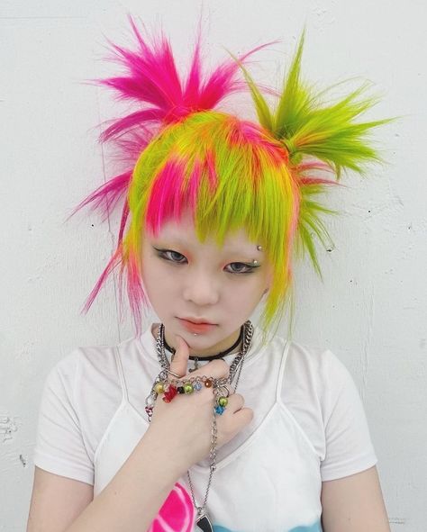 Hair Dye Ideas Bright, Spiky Pigtails, Hyper Pop, Best Haircuts For Women, Yellow Hair Color, Sunshine Vibes, Neon Hair, Mha Oc, Best Haircuts