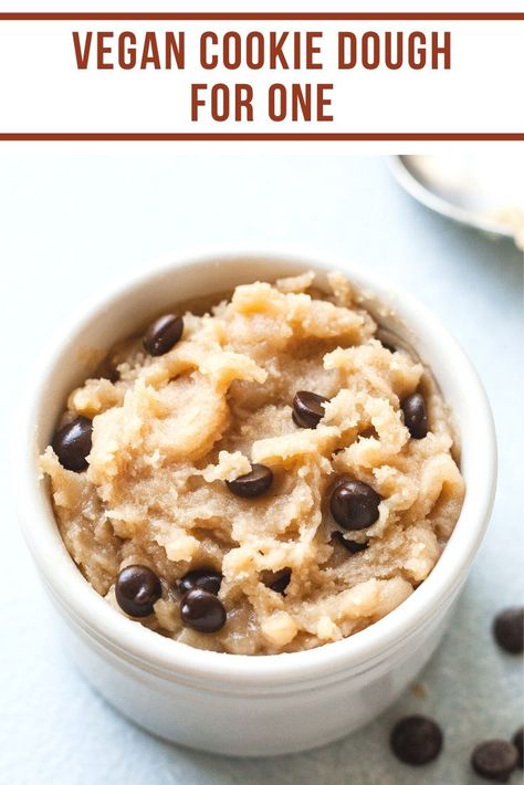 Vegan Cookie Dough Recipe, Cookie Dough Vegan, Cookie Dough For One, Low Carb Cookie Dough, Cookies Dough, Edible Cookie Dough Recipe, Protein Cookie Dough, Healthy Cookie Dough, Vegan Cookie