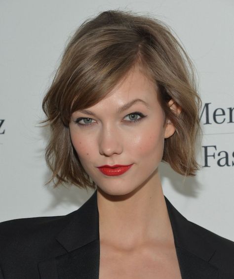 Karlie Kloss Hair, Light Brown Hair Balayage, Fine Hair Bangs, Ash Hair Color, Prom Hairstyles For Short Hair, Bob Haircut For Fine Hair, Brown Hair Balayage, Bob Hairstyles For Fine Hair, Light Hair Color