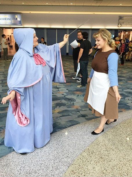 Best WonderCon Cosplay 2015 | POPSUGAR Tech Disney Cosplay Diy, Cinderella Fairy Godmother Costume, Elaborate Outfits, Cinderella Diy, Godmother Costume, Fairy Godmother Costume, Cosplay Convention, Cinderella Cosplay, Easy Cosplay