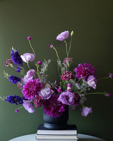 Monochromatic purple arrangement. We wanted to go for a more classy and elegant vibe this time around to fit the vibe at @carreracafe! This arrangement is currently on display there alongside our poem, “Small chances.” Stop by and check them out after your selfie at the pink wall. 🤗 Thank you so much, @carreracafe for displaying our work in your beautiful space! noelan+mabel blooms & poems. Monochromatic Flower Arrangements, Monochromatic Flowers, Purple Flower Arrangements, Classy And Elegant, Pink Wall, The Vibe, Pink Walls, Wedding Board, Beautiful Space