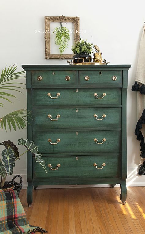 Empire Dresser Painted with a Layered Technique with Annie Sloan Chalk Paints by Salvaged Inspirations Green Dresser Diy, Dark Green Dresser, Dresser Room, Green Buffet, Green Chest Of Drawers, Empire Dresser, Bar Hutch, Mahogany Dresser, Green Painted Furniture