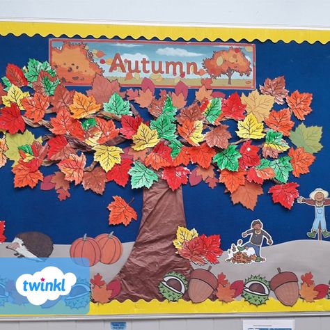 Picture of an Autumn Tree Display for the Classroom Autumn Theme Classroom, Autumn Tree Display Eyfs, Autumn Wall Display, Autumn Classroom Display, Autumn Display Boards Nursery, Autumn Board Ideas, Autumn Theme Preschool, Autumn Display Eyfs, Autumn Display Boards