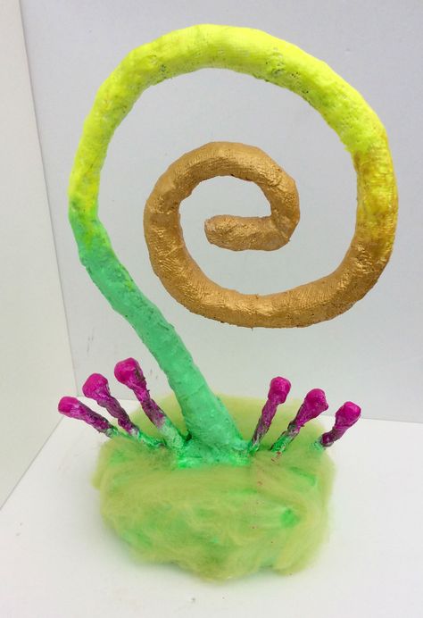 Chiaozza inspired sculptures with year 7 - Adelle Moving Art, Summer Art Projects, Sculpture Lessons, Art Mediums, 6th Grade Art, Cardboard Sculpture, Sculpture Projects, Kids Art Class, Glowing Art