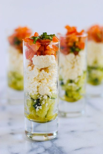 Savory Sight: Feta Salad Shooters Shot Glass Appetizers, Salad Shooter, Wedding Food Ideas, Shooter Recipes, Seven Layer Dip, Best Party Food, Feta Salad, Appetizer Salads, Snacks Für Party