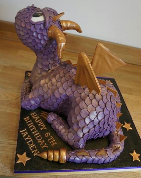 Spyro cake Cake Dragon, Skylanders Birthday Party, Skylanders Birthday, Dragon Cakes, Dragon Birthday Parties, Dragon Cake, 3rd Birthday Cakes, Sculpted Cakes, Dragon Birthday