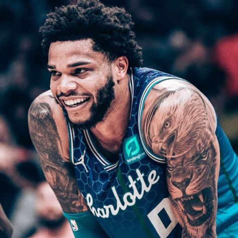 Miles Bridges: Net Worth & Controversy [2022 Update] - Players Bio Miles Bridges, Nba Artwork, Middle Tennessee State University, Free Throw, Basketball Legends, Charlotte Hornets, Basketball Fans, National Basketball Association, Back Tattoos