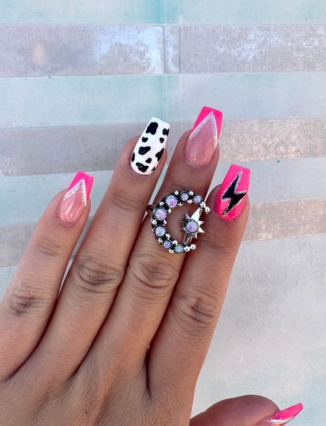 Barbie takes over our From the Moon and Stars ring in a beautiful Cotton Candy Pink Opal!! Westerns Nails, Fall Vegas Nails, Disco Cowgirl Nail Ideas, Vages Nails, Highlander Cow Nails, Bright Unique Nails, Nashville Bachelorette Nails Ideas, Pink Nails For October, Basic Beach Nails