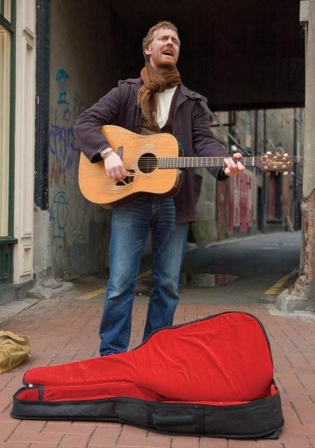 So do you see how he has worn through his guitar? I can only imagine how much music it took to do it...but ever since I saw this it has been my goal to wear through a guitar. Glen Hansard, Non Romantic, Americana Music, Acoustic Guitar Lessons, Guitar Tattoo, Street Musician, Guitar Tips, Guitar Case, Guitar Songs