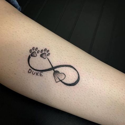 Bear Paw Tattoos, Heart With Infinity Tattoo, Tatoo Dog, Little Heart Tattoos, Cream Tattoo, Tattoo Foot, Pawprint Tattoo, Dog Paw Tattoo, Female Tattoos