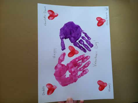 Hands and thumb prints.  Cute. Thumbprint Art For Couples, Thumb Painting Couple, Thumb Couple Painting, Thumb Painting For Friends, Thumbprint Couple Art, Canvas Thumbprint Ideas For Couples, Thumb Painting, Cute Pics For Dp, Thumbprint Art