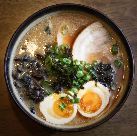 Ajitsuke Tamago, Wood Ear Mushroom, Tonkatsu Ramen, Ear Mushroom, Mushroom Ramen, Delicious Cakes, Bakery Recipes, January 27, I Want To Eat