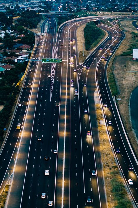 High Way Road, Highway Photography, Unique Buildings Architecture, Road Architecture, Highway Architecture, City Skylines Game, Road Highway, Road Town, Melbourne Street