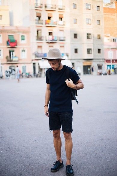 1461 Dr Martens Outfit Men, Doc Martens 1461 Outfit, Dr Martens 1461 Outfit, 1461 Dr Martens Outfit, Dr Martens Men Outfit, Doc Martens Outfit Men, Men's Street Style Photography, Dr Martens Men, Martens Outfit