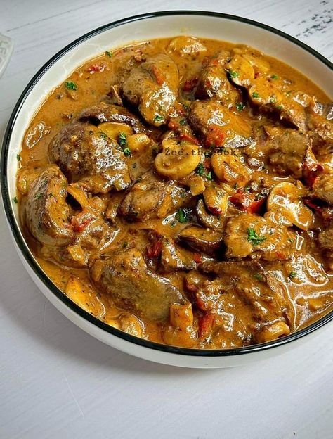 Spicy Chicken Livers Recipe, Chicken Livers And Onions, Chicken Liver Recipes, Recipes Spicy, Liver And Onions, Liver Recipes, Chicken Liver, Sundried Tomatoes, Homemade Cooking