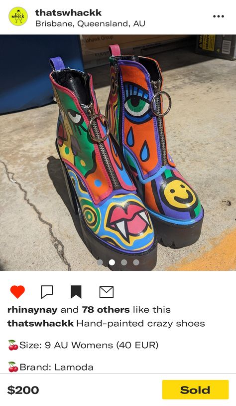 Hand Painted Boots Diy, Painted Boots Diy Ideas, Hand Painted Boots, Painted Boots, Dolls Repaint, Hippie Shoes, Shoe Painting, Boots Diy, Outrageous Fashion