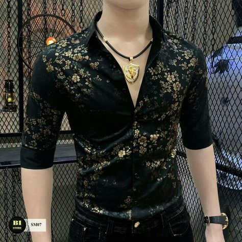 Black And Gold Shirt Men, Black Flower Pattern, Homecoming Outfits For Guys, Black And Gold Shirt, Indian Wedding Clothes For Men, Black Denim Vest, Fashion Souls, Stylish Shirts Men, Fancy Shirt