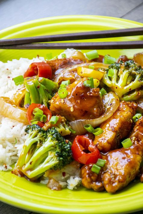 Orange Glazed Chicken, Orange Chicken Stir Fry, Chicken Broccoli Stir Fry, Chicken Stir Fry Recipe, Homemade Chinese, Sour Orange, Homemade Chinese Food, Chicken Tenderloin, Asian Stir Fry