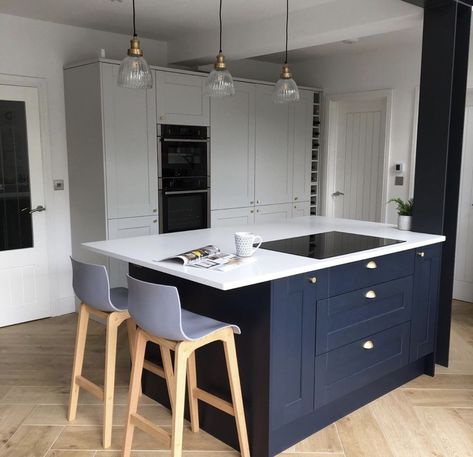 Howdens Kitchens, Stool With Backrest, Kitchen Diner Extension, Open Plan Kitchen Dining Living, Navy Kitchen, Open Plan Kitchen Diner, Metal Bar Stool, Open Plan Kitchen Dining, Open Plan Kitchen Living Room