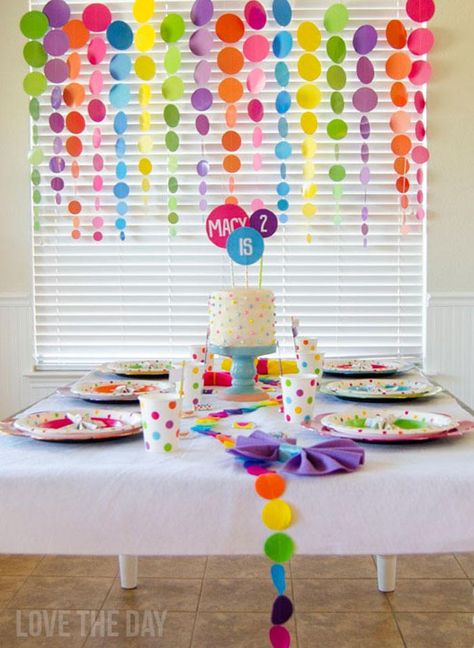 Celebrating a birthday my favorite way, with polka dots! A polka dot birthday party with bright colors, colorful backdrop, a scrumptious cake and a pinata. Polka Dot Birthday Party, Polka Dot Birthday, Rainbow Parties, Polka Dot Party, Birthday Party Design, My Little Pony Party, Art Birthday Party, Rainbow Birthday Party, Pony Party