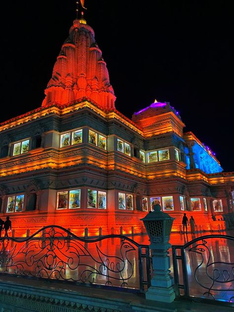 Prem Mandir Vrindavan Hd, Night View Video, Vrindavan Images, Prem Mandir Vrindavan, Prem Mandir, Iskcon Vrindavan, Photoshop Lighting, Shani Dev, Cool Boy Image