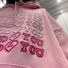 2021 women clothes - Buy 2021 women clothes with free shipping on AliExpress Winter Tops For Women, Womens Oversized Hoodie, Girls Streetwear, Harajuku Hoodie, White Crewneck Sweatshirt, Crewneck Sweatshirt Women, Jersey Vintage, Heart Hoodie, Embroidery Letters