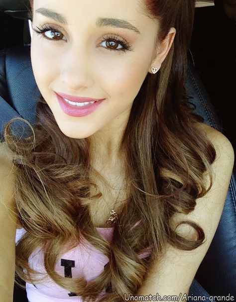 Ariana Grande Yours Truly Era, Ariana Grande Yours Truly, Ariana Grande Selfie, Ariana Grande 2014, Yours Truly Era, Ariana Grande Fans, Ariana Grande Style, Ariana Grande Pictures, Celebrity Look Alike