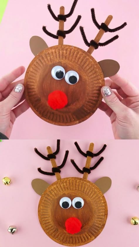 Paper Plate Reindeer, Christmas Reindeer Craft, Cute Christmas Reindeer, Craft At Home, December Crafts, Reindeer Craft, Christmas Crafts For Toddlers, Preschool Christmas Crafts, Christmas Crafts For Kids To Make