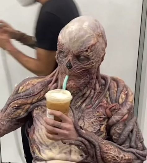 vecna drinking starbucks Stranger Things, I Can, Twitter