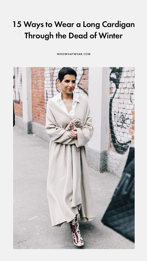 How to wear a long cardigan in the winter How To Style A Long Cream Cardigan, Styling A Long Cardigan, Long Cardigan Sweater Outfits, How To Style A Long Cardigan, Long Cardigan Outfit Winter Casual, Long Sleeve Cardigan Outfit, Maxi Cardigan Outfit, How To Wear A Long Cardigan, Duster Cardigan Outfit