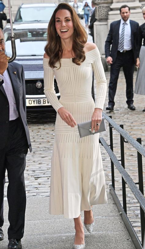 Moda Kate Middleton, Kate Middleton Latest, Style Kate Middleton, Düşes Kate, Princesse Kate Middleton, Looks Kate Middleton, Prins William, Kate Middleton Outfits, Style Rut