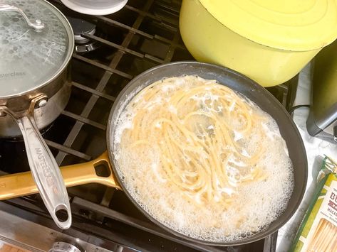 Cold Water Pasta Hack to Save Time - Parade Skillet Pasta, How To Thicken Sauce, Pasta Pot, Americas Test Kitchen, Whole Foods Market, Just Cooking, Food Trends, Test Kitchen, Buckwheat