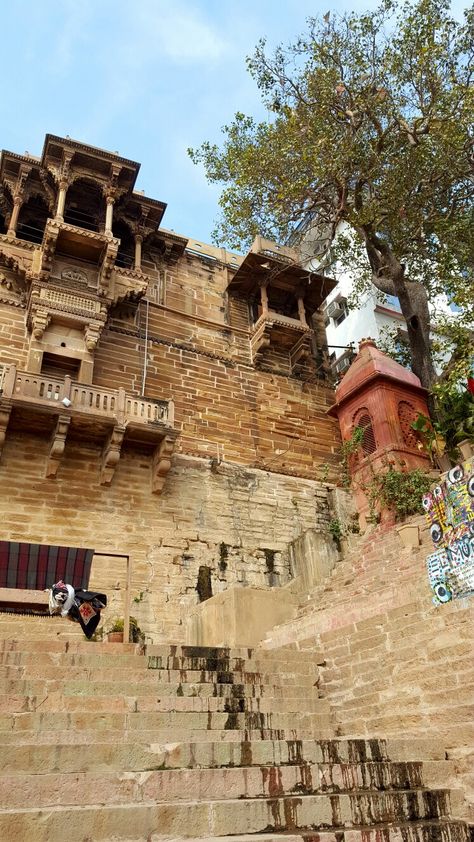 Varanasi Varanasi Snap, Varanasi Aesthetic, City Life Photography, Beer Photos, Temple Photography, Airplane Wallpaper, Abstract Iphone Wallpaper, Indian Architecture, Instagram Ideas Photography