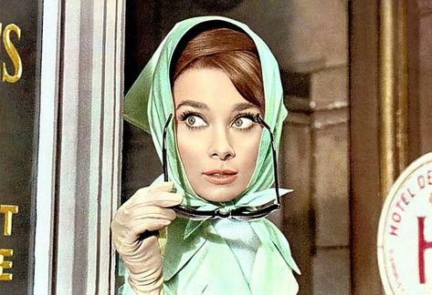 "What would Audrey Hepburn do" 60s Films, An American In Paris, Jean Luc Godard, Humphrey Bogart, Best Icons, Cary Grant, Movie Sets, Les Miserables, Fashion Shoot