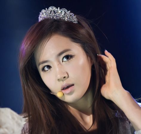 yuri snsd girls generation 2nd gen kpop icon Snsd Icons, Snsd Oh, Yuri Icon, Old Aesthetic, Yuri Girls Generation, Yuri Snsd, Snsd Yuri, Love Me Better, Kwon Yuri