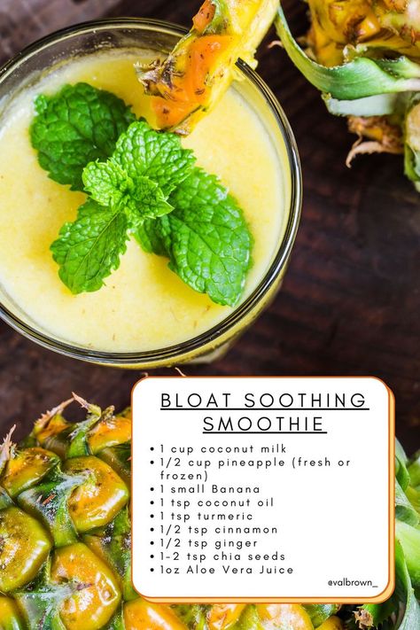 Bloat Soothing Smoothie is packed is a powerful combinations of foods that aid in digestion (pineapple) and decrease inflammation (turmeric, cinnamon, ginger, aloe vera gel).  This smoothie is great if you're dealing with bloating, joint pain, skin issues, or chronic fatigue. Tumeric Smoothie Recipes, Aloe Vera Smoothie, Aloe Vera Benefits, Anti Inflammation Recipes, Gut Health Diet, Turmeric Smoothie, Decrease Inflammation, Small Banana, Aloe Vera Juice