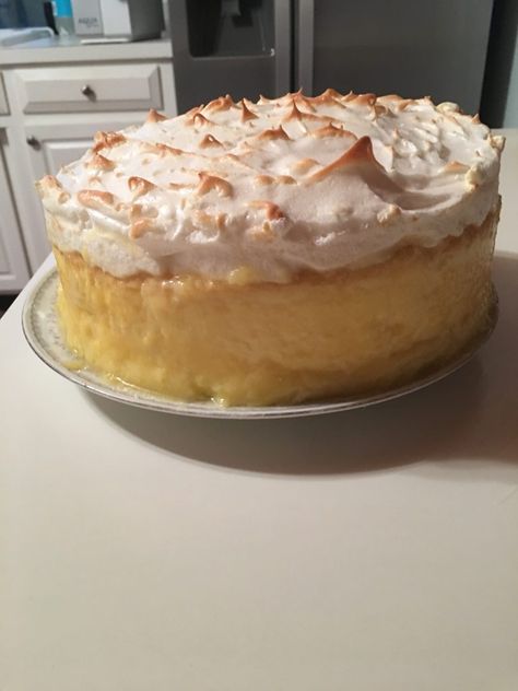 Keto Lemon Meringue Cheesecake, Keto Lemon Meringue, Keto Meringue, Meringue Pie Topping, Best Lemon Cake Recipe, Mini Lemon Meringue Pies, Lemon Meringue Pie Easy, Best Lemon Meringue Pie, Lemon Curd Cheesecake