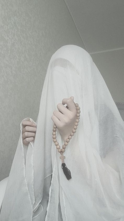 #Orthodox #Orthodoxy #Christianity Christian Face Veil, Orthodox Modesty, Veiling In Christianity, Christian Veiling Outfits, Veil Outfits, Christian Essentials, Orthodox Veil, Christian Veil, Orthodox Nun