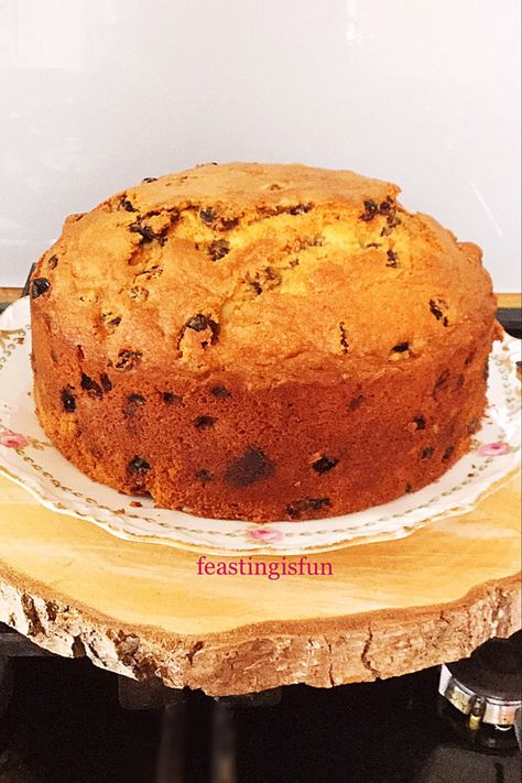 Lemon Fruit Cake, German Fruit Cake Recipe, Light Fruit Cake Recipe, Xmas Cake Recipes, English Baking, Sultana Cake, Fruitcake Cookies, Plum Cakes, Fruit Cake Recipe Easy