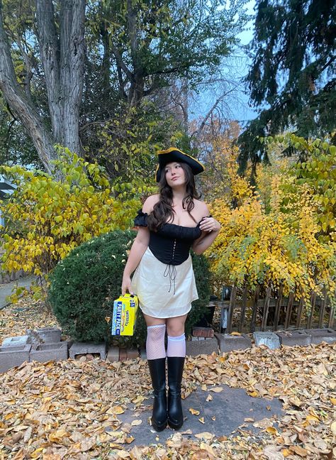 halloween costume inspo, boston tea party, corset costume, dunny costume Boston Tea Party Themed Party Outfits, Boston Tea Party Outfit, Boston Tea Party Costume, Twisted Tea Costume, Boston Tea Party Theme, Twisted Tea Halloween Costume, Halloween Costume 2023, Costume Concepts, Boston Tea Party