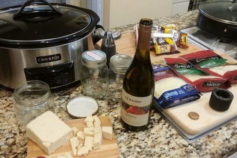 Holiday Fondue, Crockpot Fondue, How To Make Fondue, Liturgical Living, Pretzel Cookies, Fondue Recipe, Valentine's Dinner, Fondue Recipes, Fondue Pot